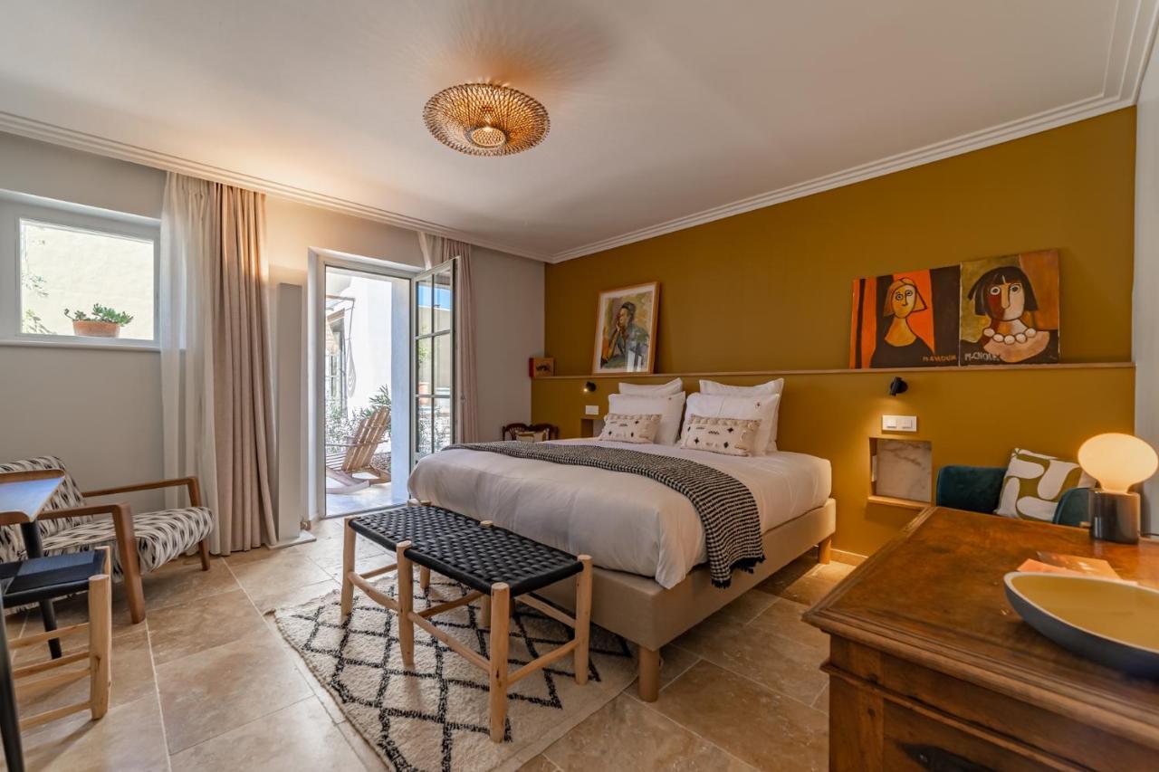 Marcelle En Camargue Hotel Aigues-Mortes Buitenkant foto